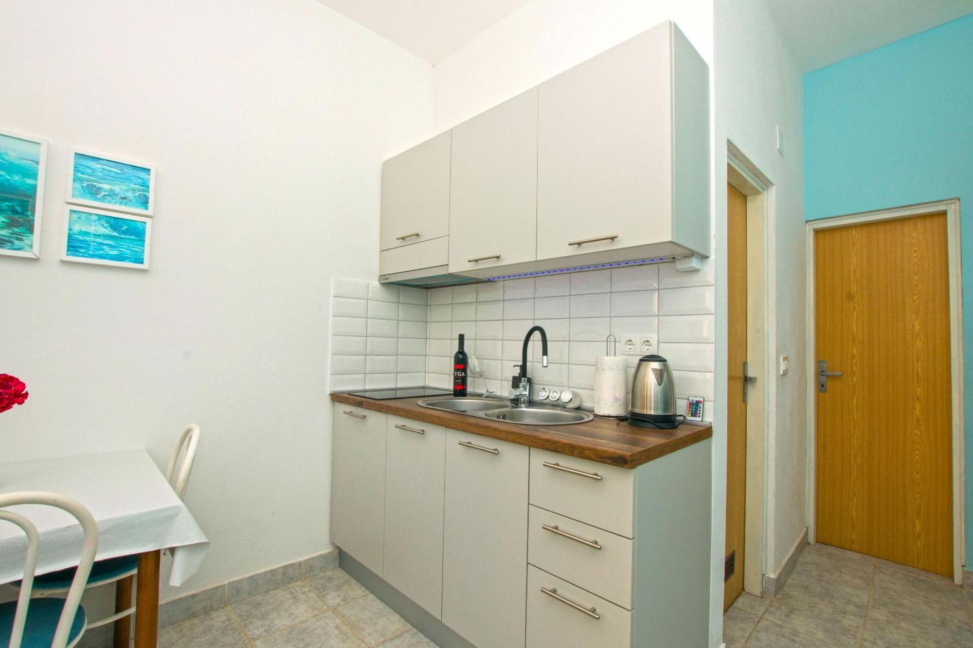 Apartments Dijana Pakoštane Extérieur photo